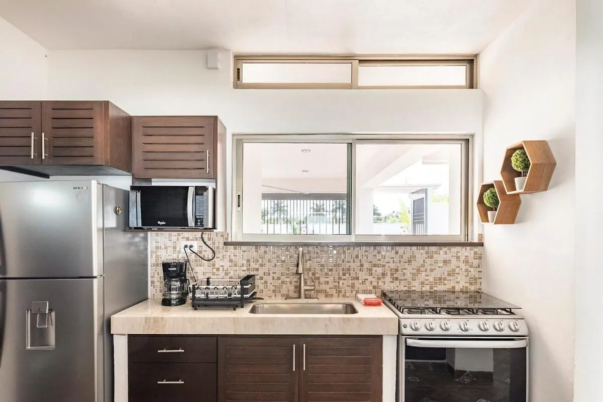 הוילה קוזומל Casa Palancar With Beautiful Swimming Pool And Private Palapa בית נופש